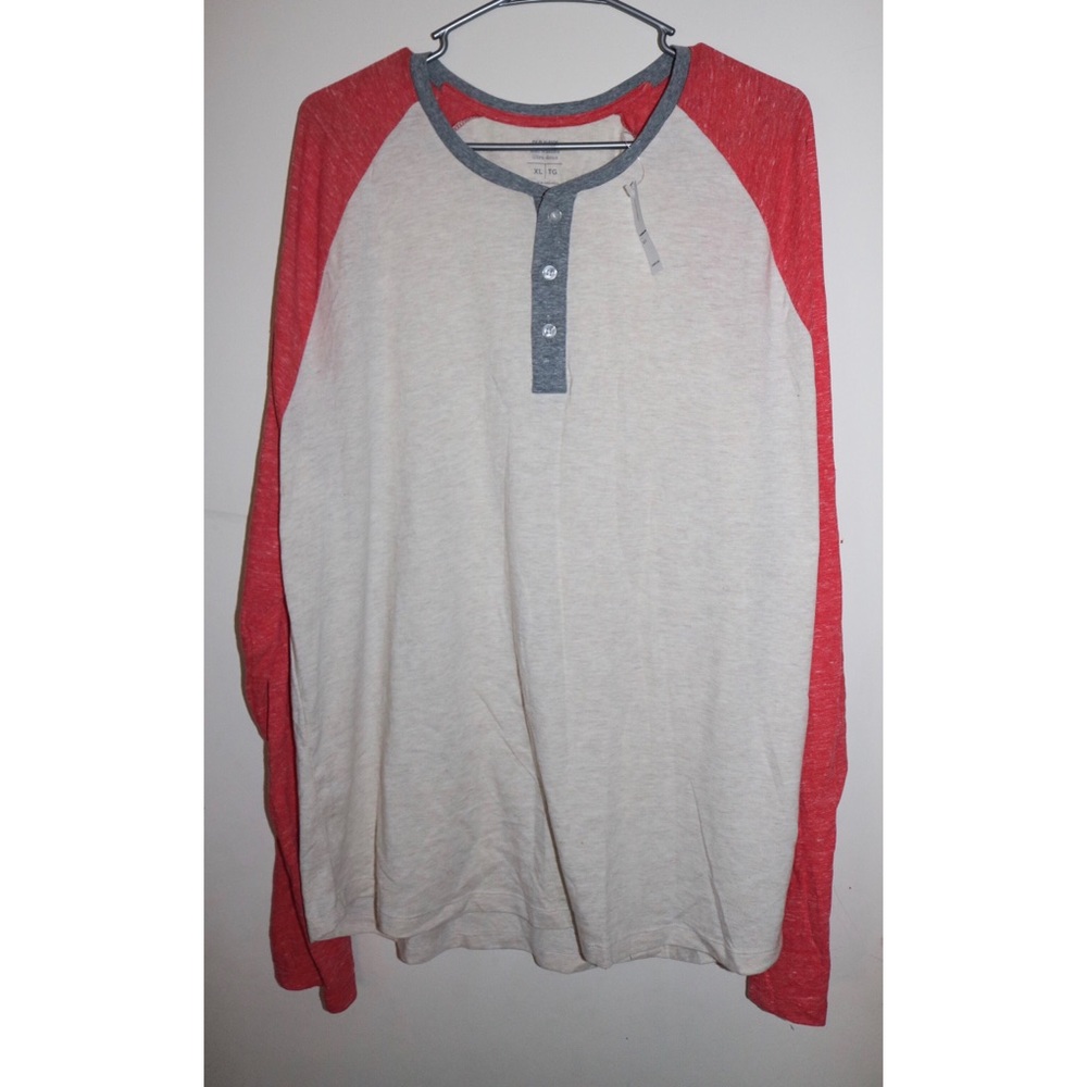 • NWT Old Navy Men’s Long Sleeve Top